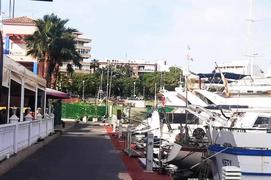 Adventure Harbour Leilighet Torrevieja Eksteriør bilde